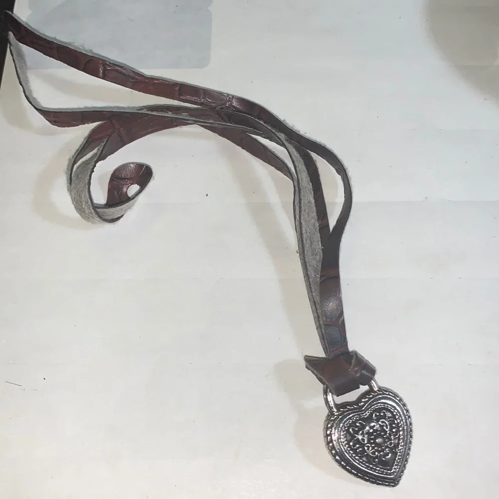 Brighton‎ croc embossed Heart FOB Hangtag charm key chain used